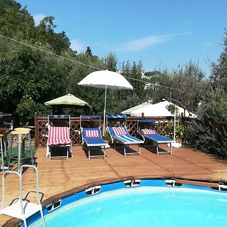 Il Casale Affittacamere 2*