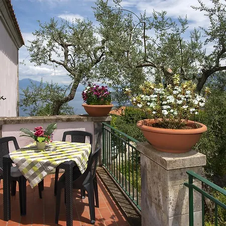Il Casale Affittacamere 2*